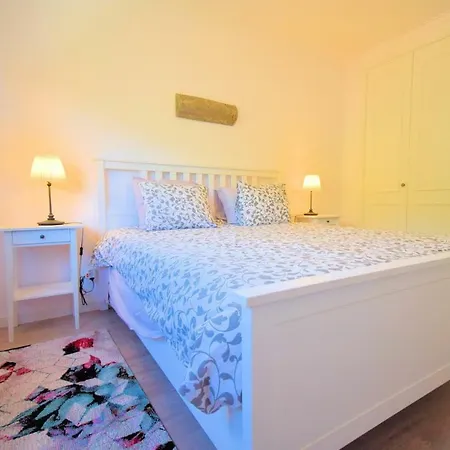 Amazing In Apartment Albufeira